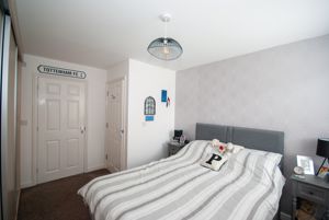 Bed 1- click for photo gallery